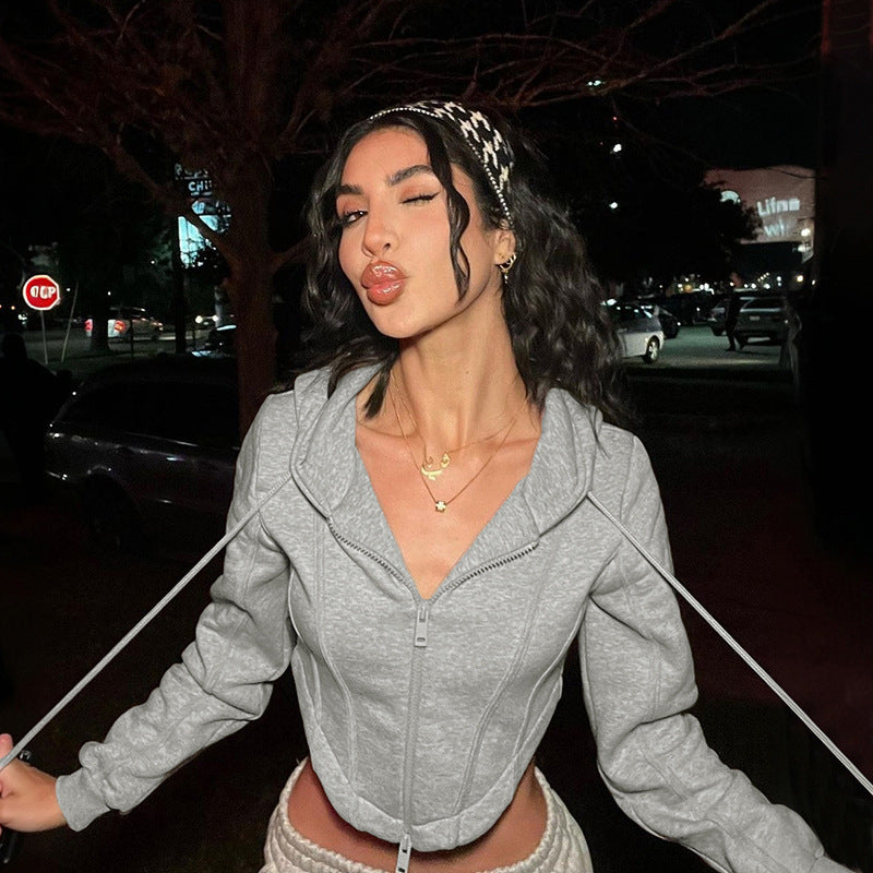 Langry fashion grey zip-up hoodie with gold necklace and headband