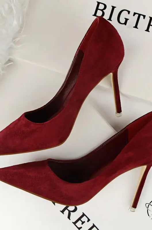 Burgundy suede simple stiletto high heel with gold heel and pointed toe