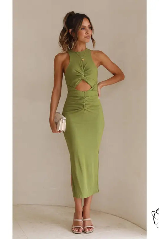 Stunning green langry fashion midi dress with slim fit slit