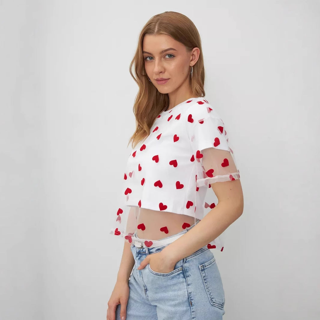 White cropped t-shirt with red heart print, stylish addition to ملابس by Langry