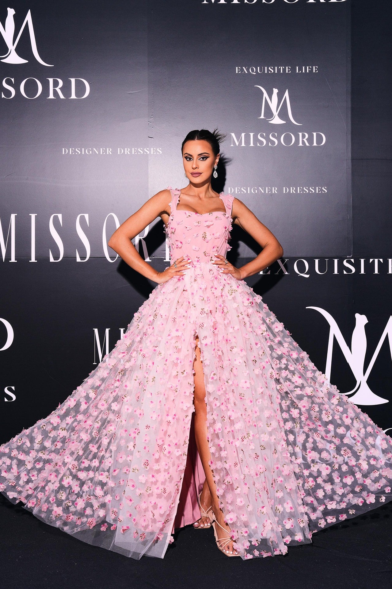 Elegant pink floral gown with square collar detailing in Sleeveless Elegant Square Collar Sling Dress