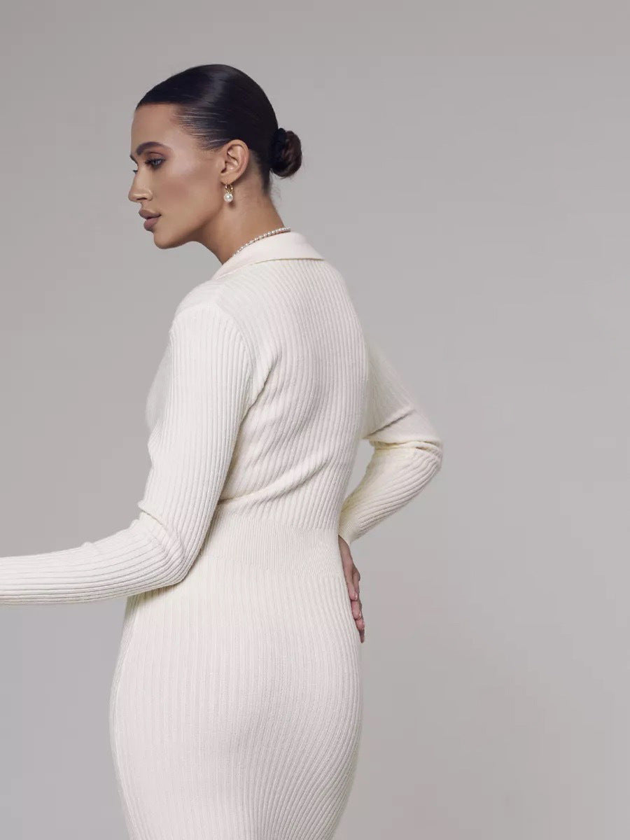 Cream-colored ribbed knitted dress with elegant polo collar for autumn winter elegance