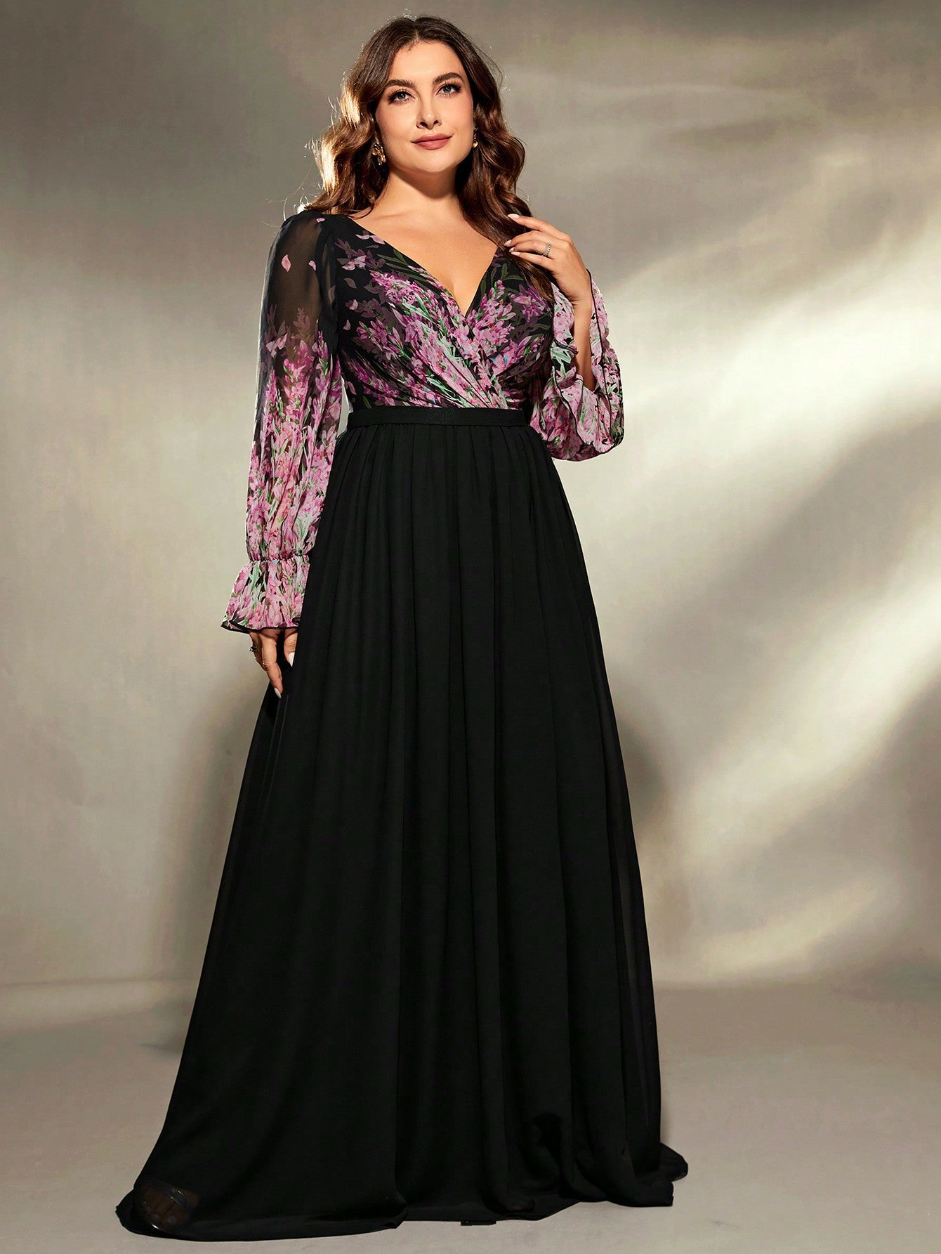 Plus size black chiffon long sleeve ball gown evening dress with floral lace bodice