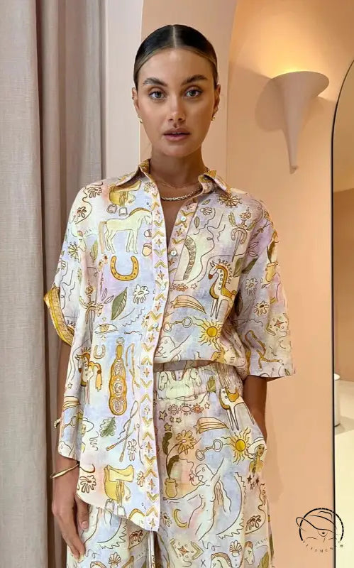 Summer casual langry fashion: patterned shirt and shorts set