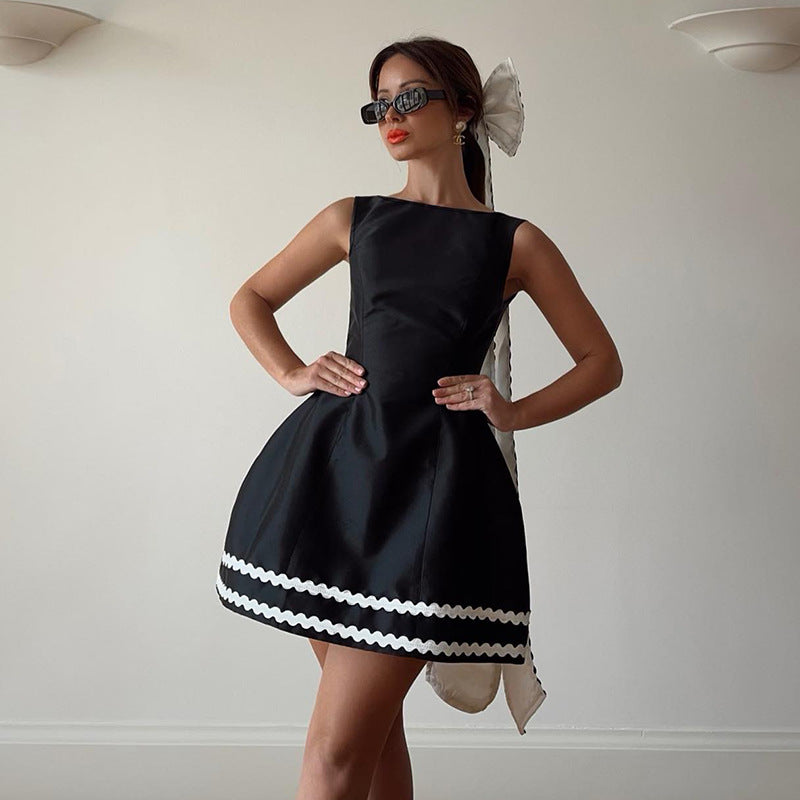 Elegant black line dress with white trim from Summer Adult Lady like Woman collection