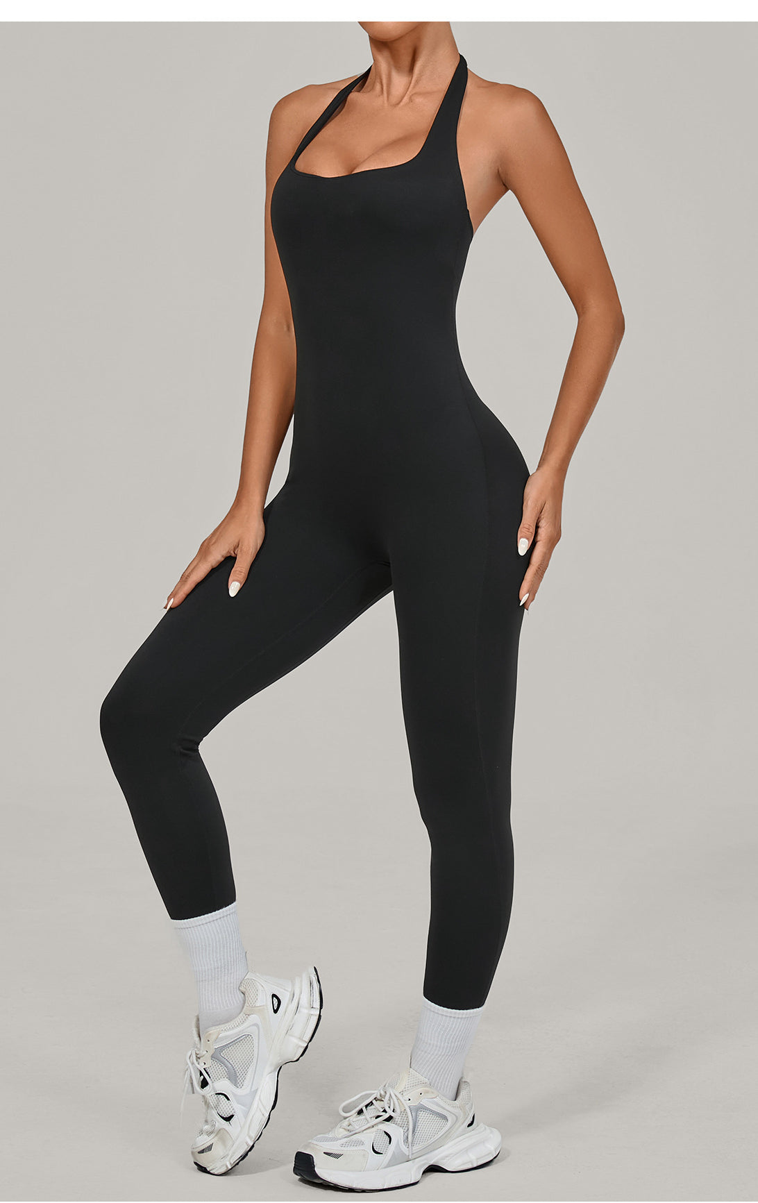 Black langry halter yoga jumpsuit for outdoor fashion