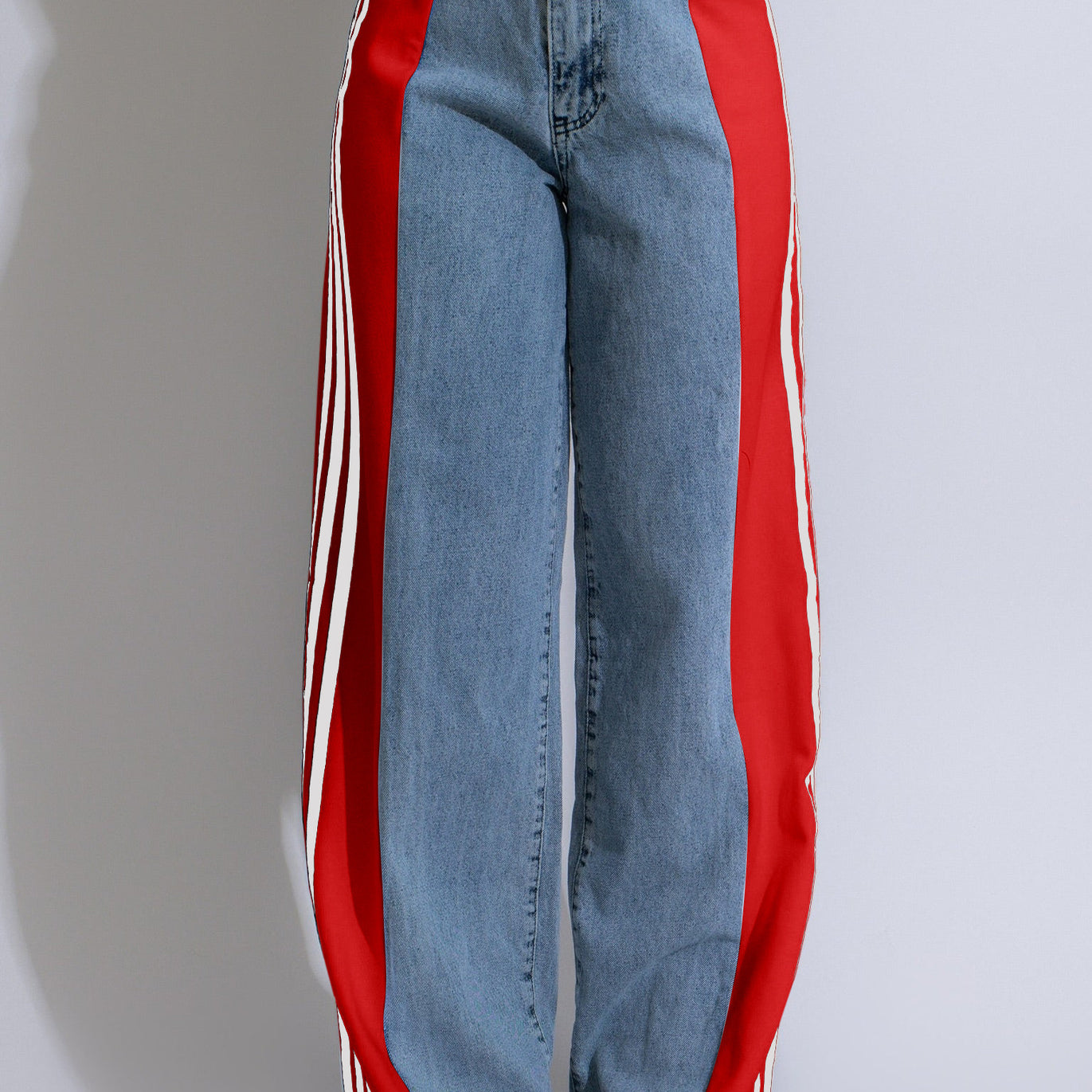 Wide-leg jeans with red and white stripes, perfect for stylish casual fashion ملابس