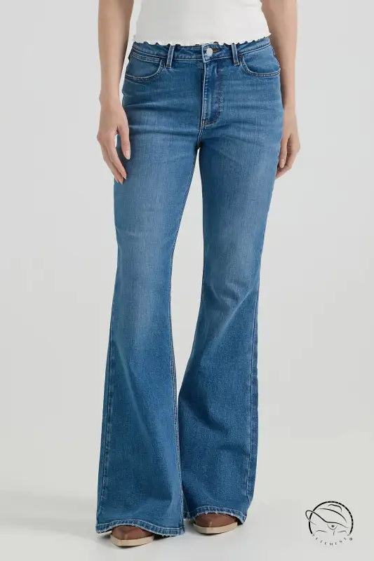 Comfy embroidered micro stretch jeans in medium-wash flared high-waist denim