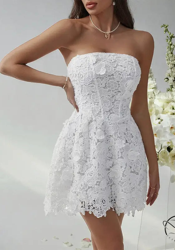 Beautiful short dress evening strapless lace in white