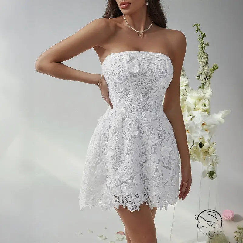 Beautiful short dress evening strapless lace in white