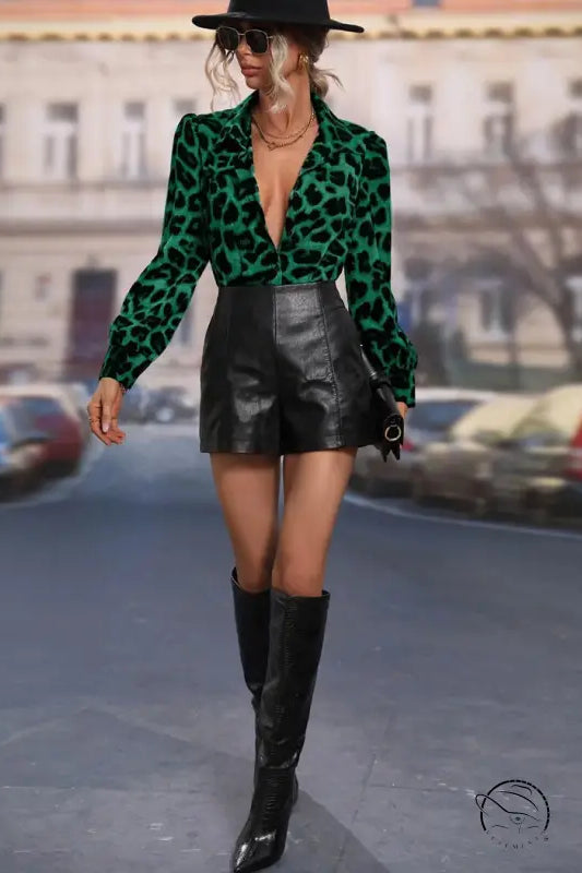 Casual leopard print long sleeved top in langry fashion ملابس