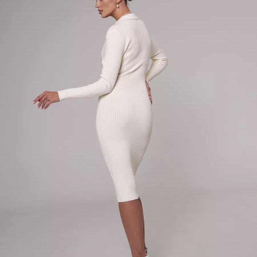 Elegant white knitted dress with a stylish polo collar for autumn winter fashion