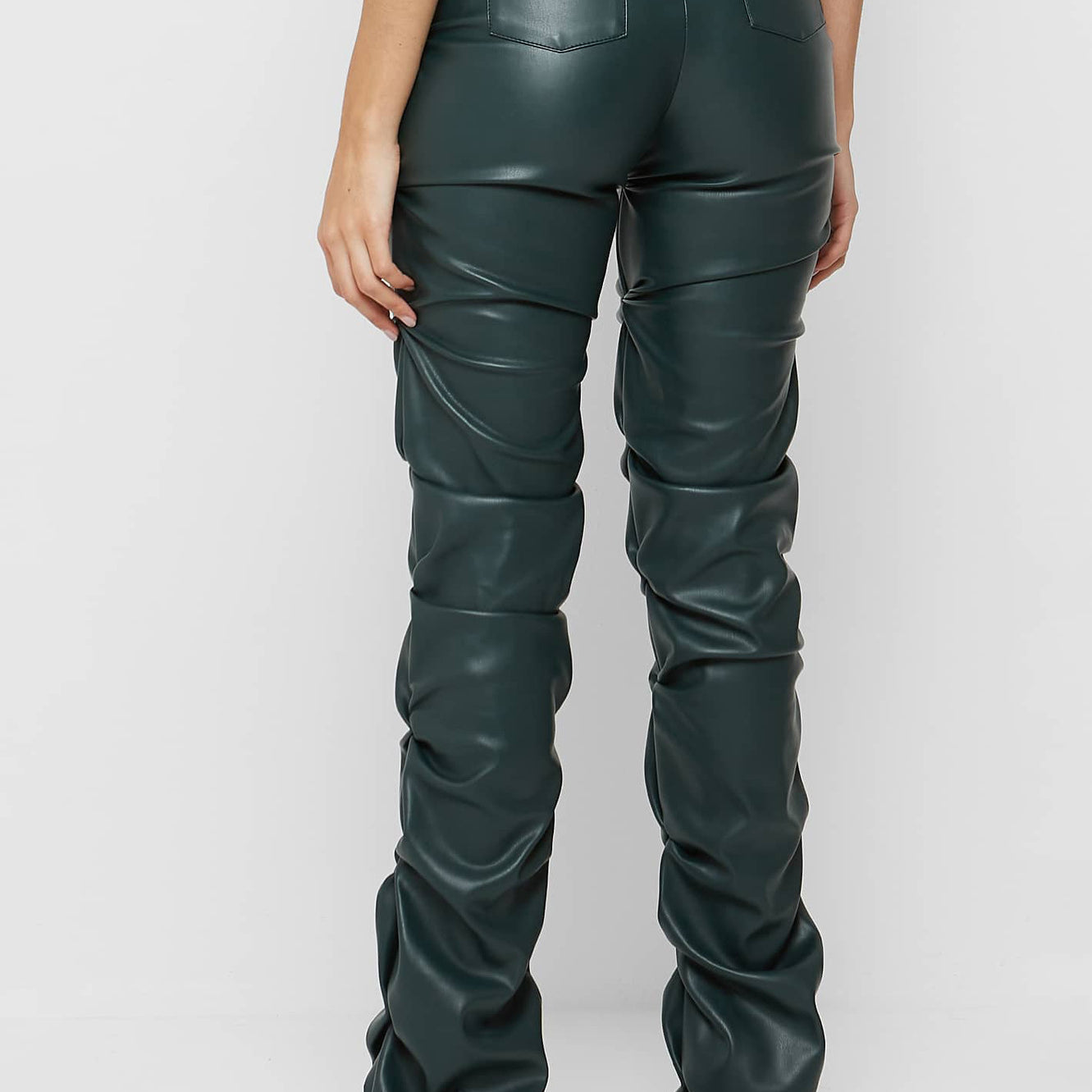 Green faux leather ruched pants from ToeTerry in trendy langry fashion style