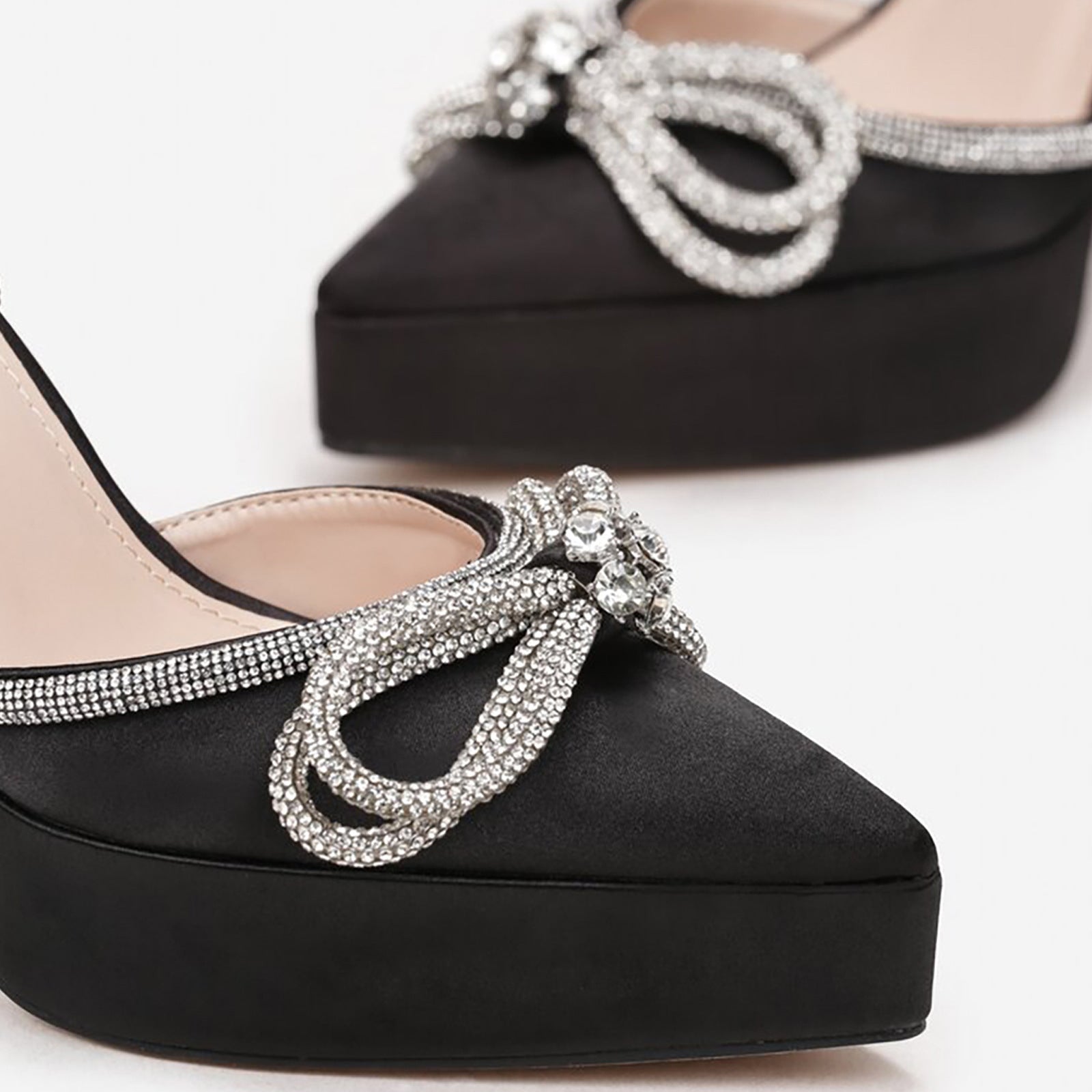 Elegant Thick High Heel 13cm