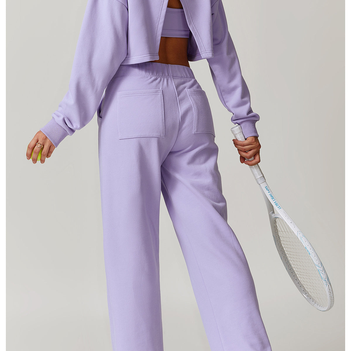 Lavender long sleeve athletic wear set for fashion-forward autumn workouts