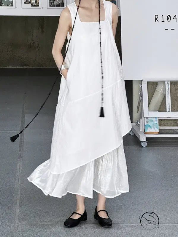 Elegant Korean style dress: white layered cotton sundress with ruffled hem