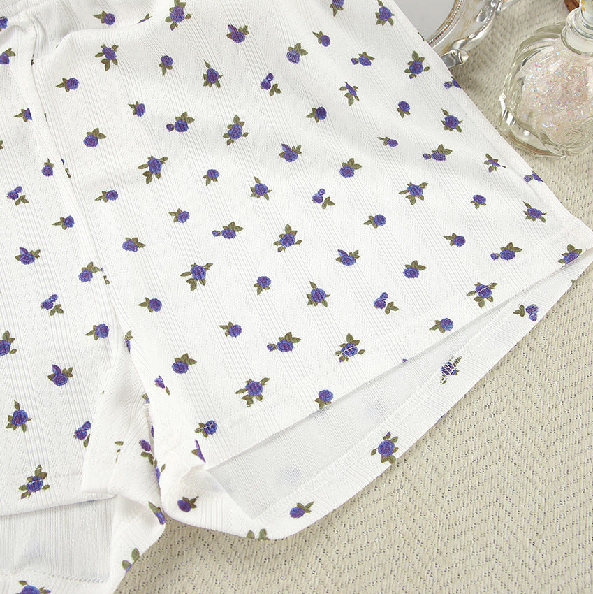 White floral shorts from White Knitted Jacquard Printed Pajamas for elegant fashion and ملابس style