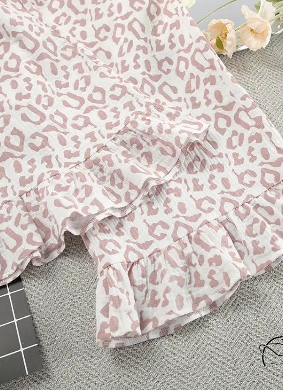 Pink leopard print white pajamas with ruffled short sleeves