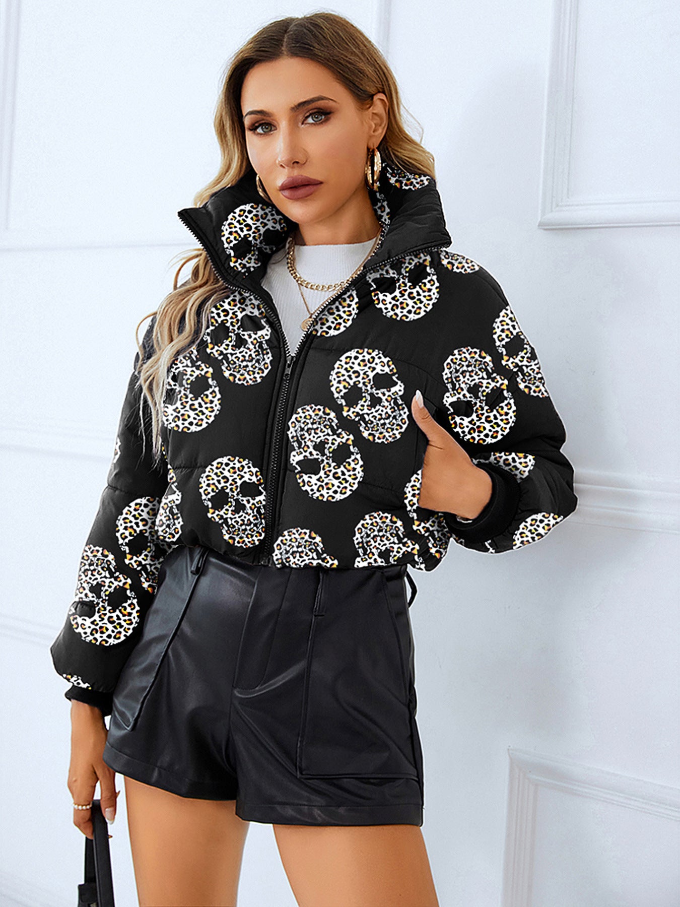 Black puffer jacket with leopard-print skulls for stylish winter fashion ملابس by Langry