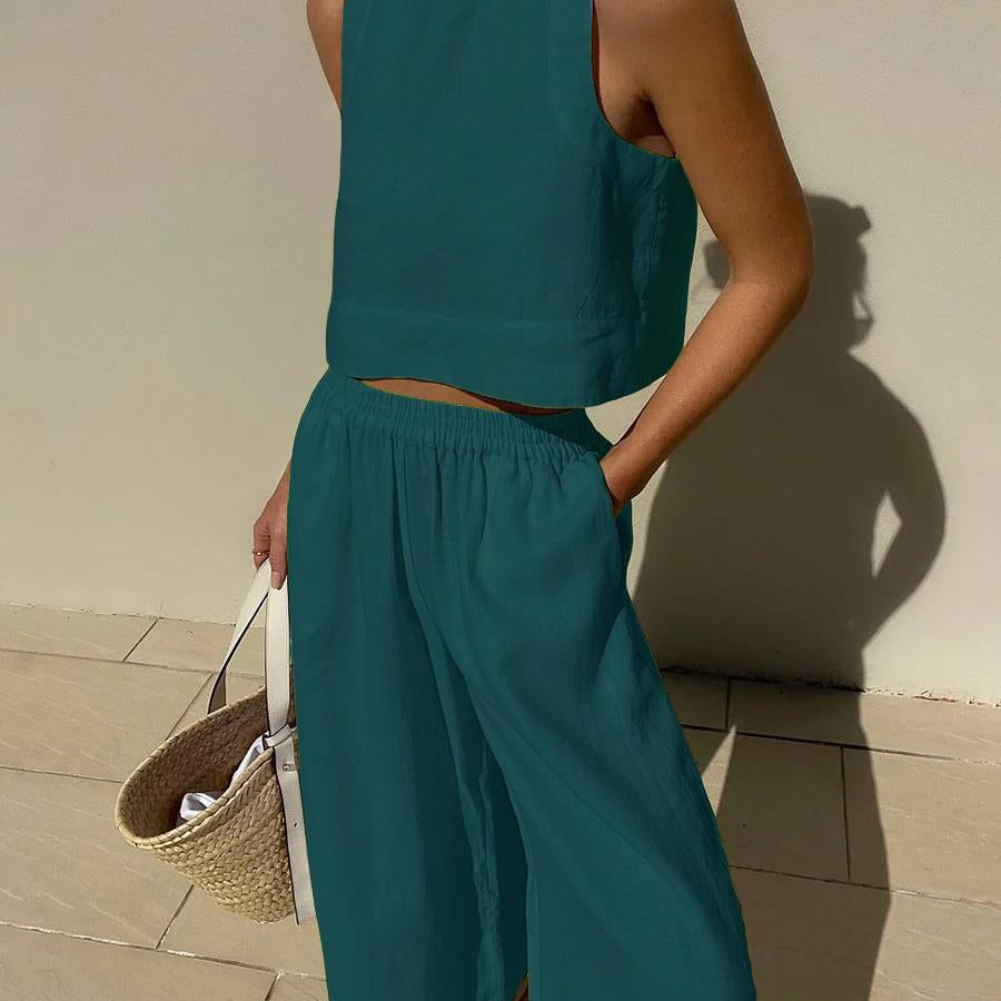 Teal two-piece outfit from Langry, featuring a casual loose sleeveless shirt