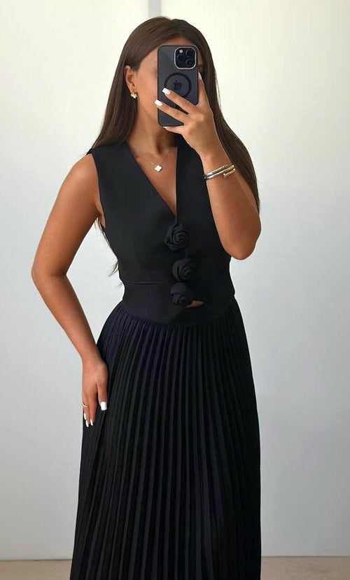 Black pleated dress from Women Summer Sleeveless Vest fashion collection with ملابس