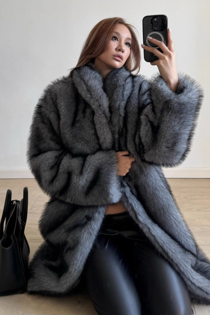 Elegant Cozy Fox Fur Coat in plush gray faux fur with long sleeves