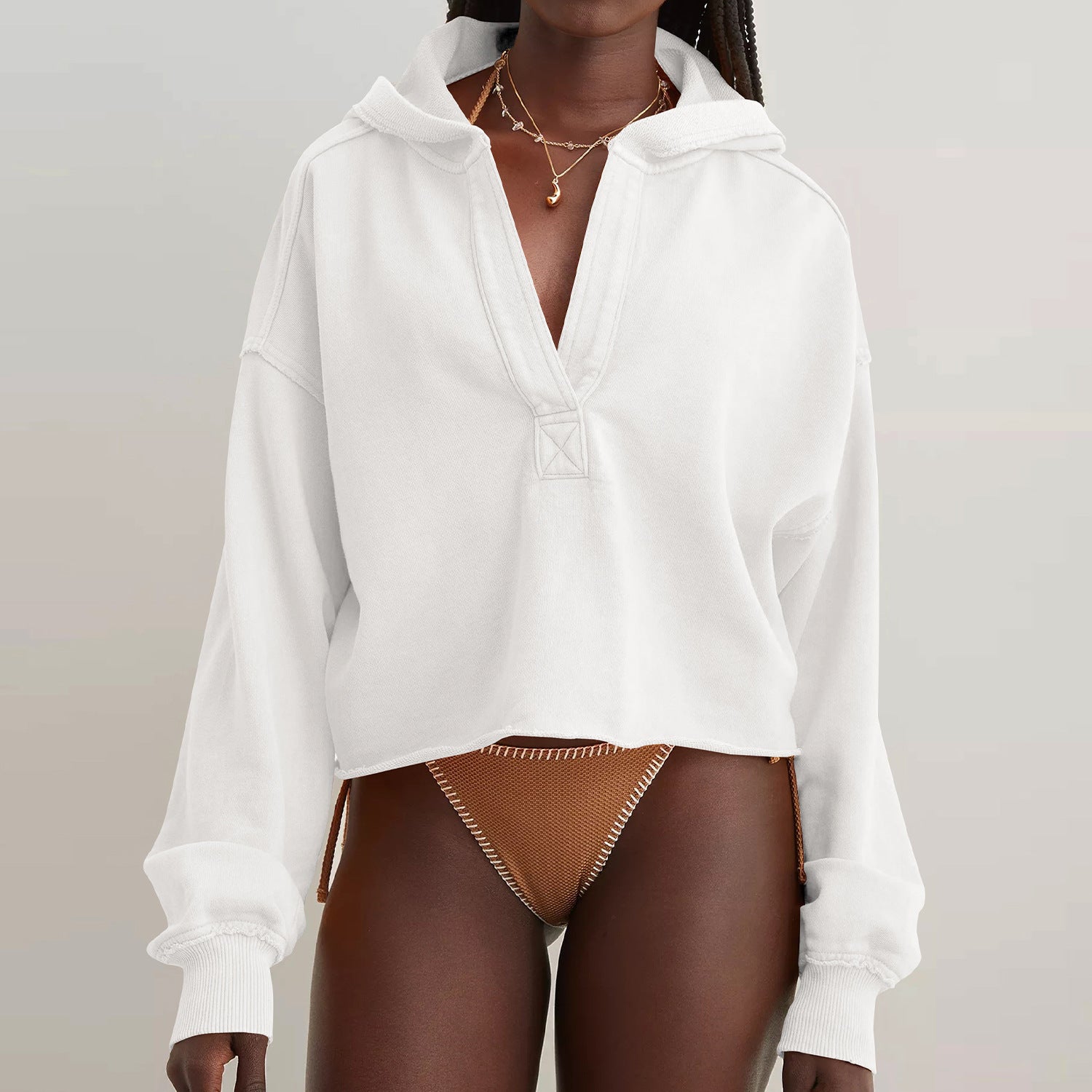White cropped hoodie with v-neck collar, perfect for cozy fashion and langry ملابس