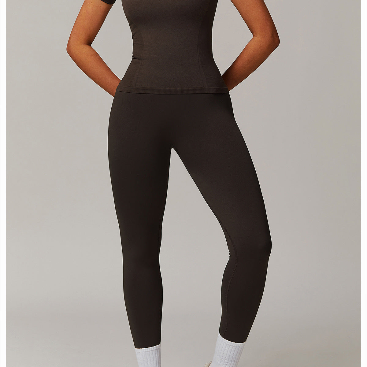 Dark brown athletic wear for yoga, Thread Seamless Short Sleeved T-shirt by Langry