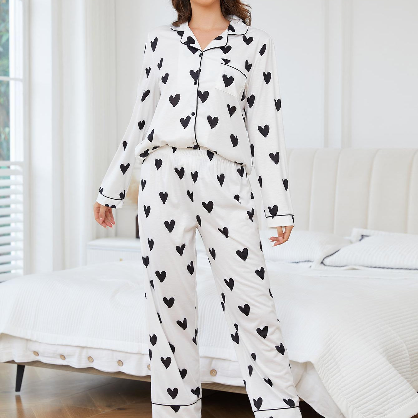 White pajamas with black hearts, stylish women’s fashion home wear for autumn winter