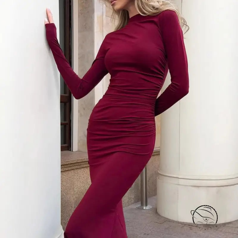 Burgundy long-sleeved fitted maxi dress in slim sheath fashion
