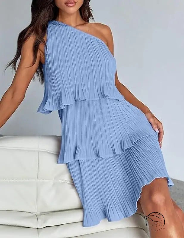 Stunning shoulder light blue one-shoulder layered stitching tiered dress