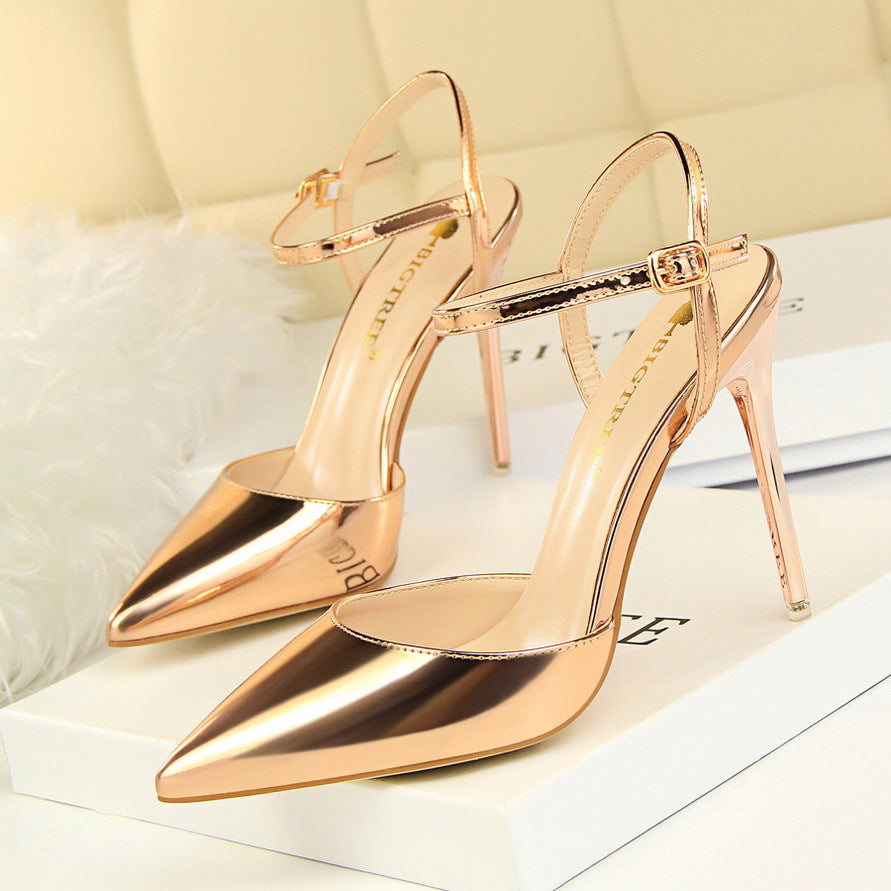 Langry fashion gold metallic high-heeled sandals with pointed toes and ankle strap