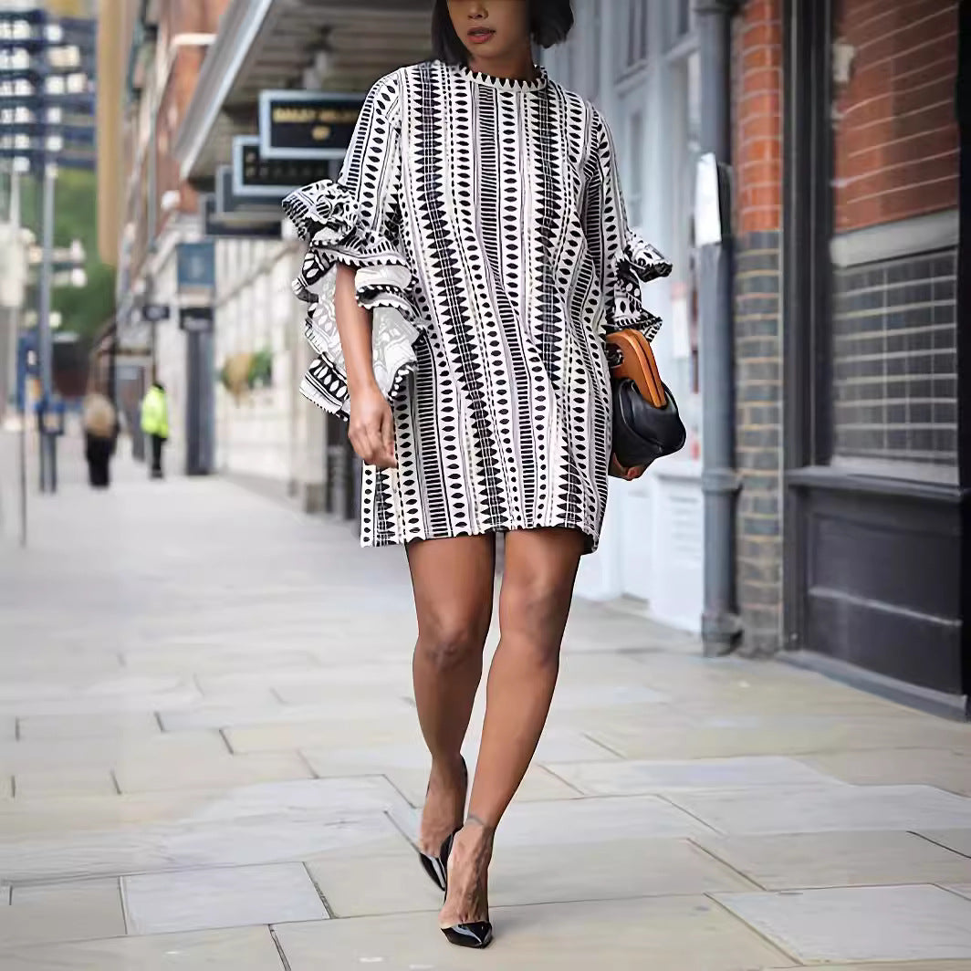 Black and white patterned casual loose fashion dress, stylish ملابس for modern women