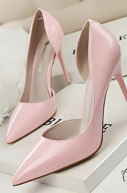 Pale pink patent leather low cut high heel stiletto pumps