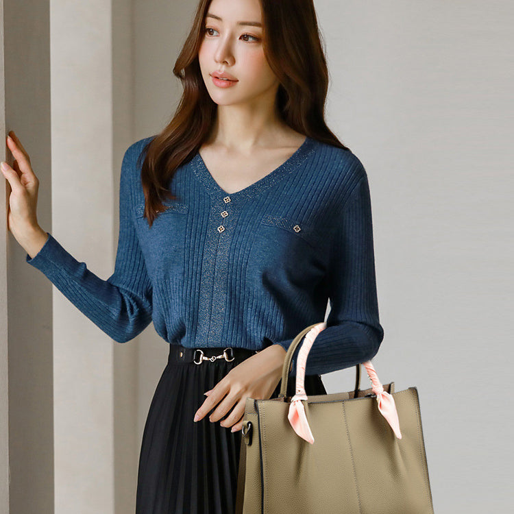 Langry fashion blue knit sweater with buttons and black pleated skirt