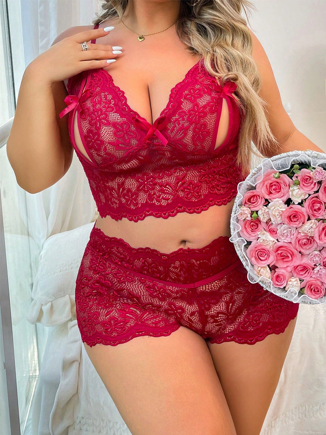 Red lace underwear corset two piece suit with floral pattern and shorts