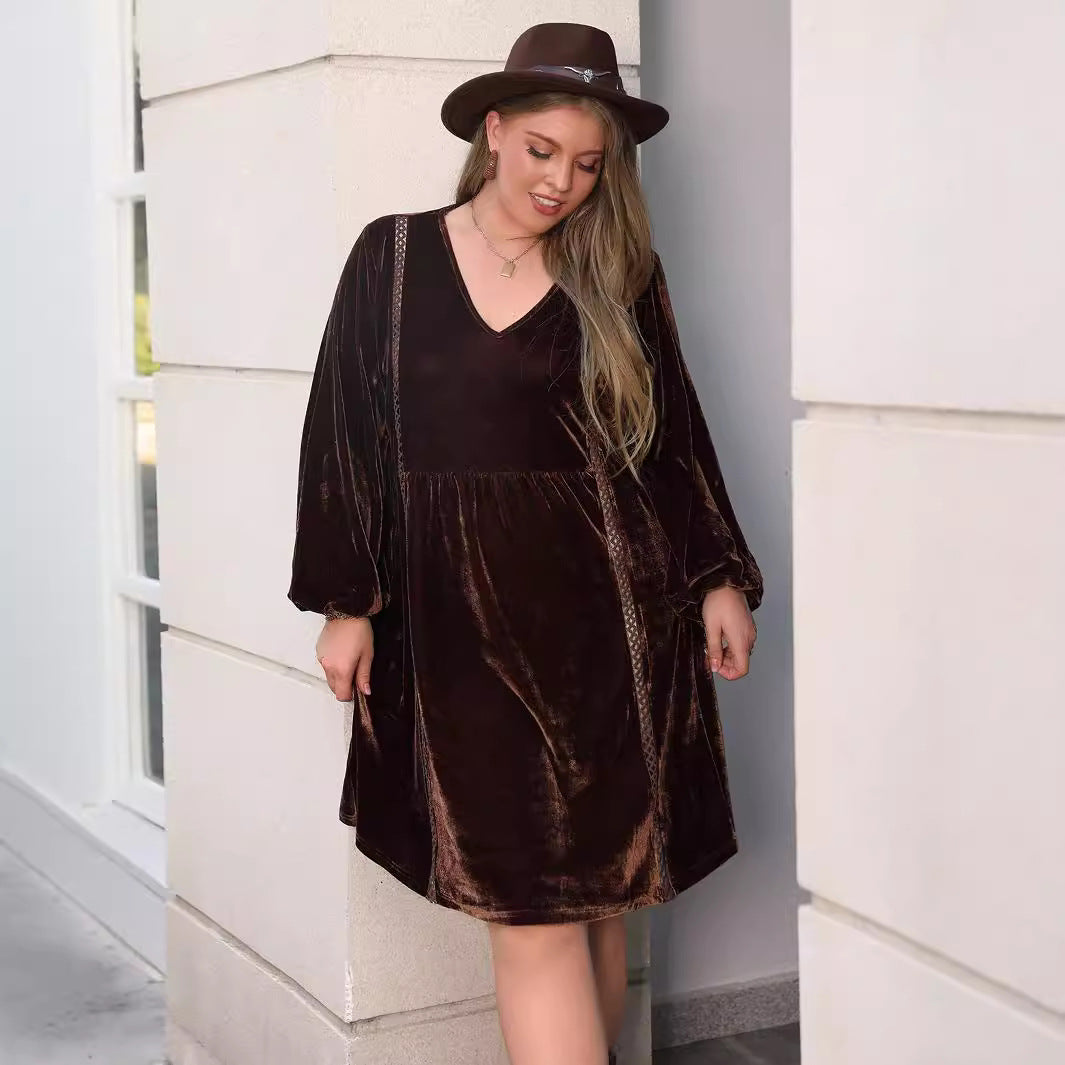 Dark brown velvet loose slimming casual mini dress with V-neck and voluminous sleeves