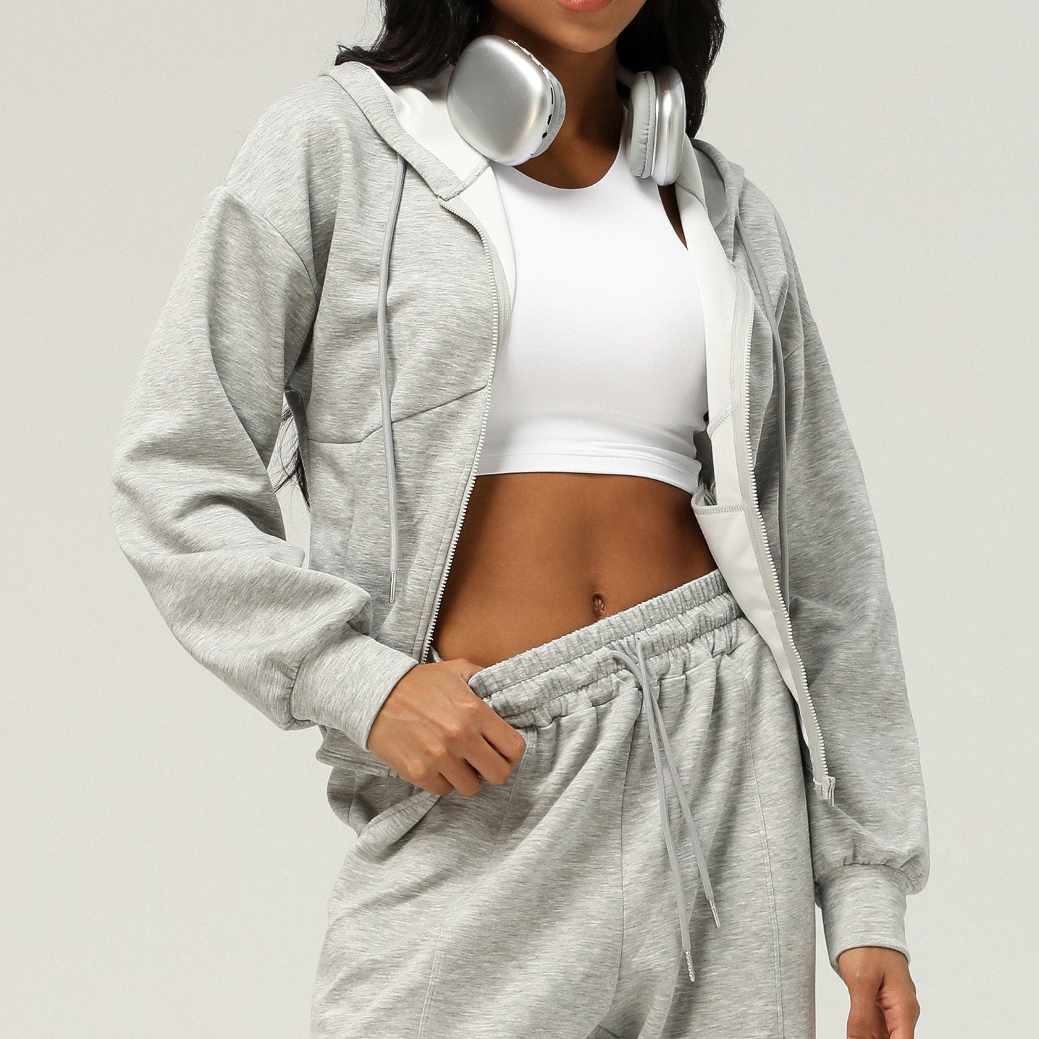 Gray zip-up hoodie and sweatpants set from Langry, a stylish ملابس choice for casual wear