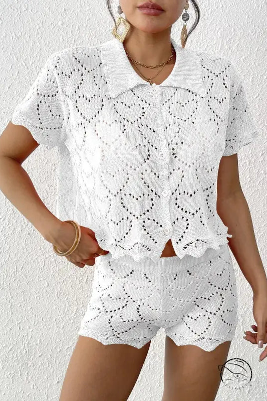 White crochet heart-patterned shorts in beautiful beach sets