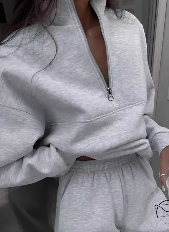 Grey langry fashion zip-up sweatshirt with oversized sleeves, relaxed fit