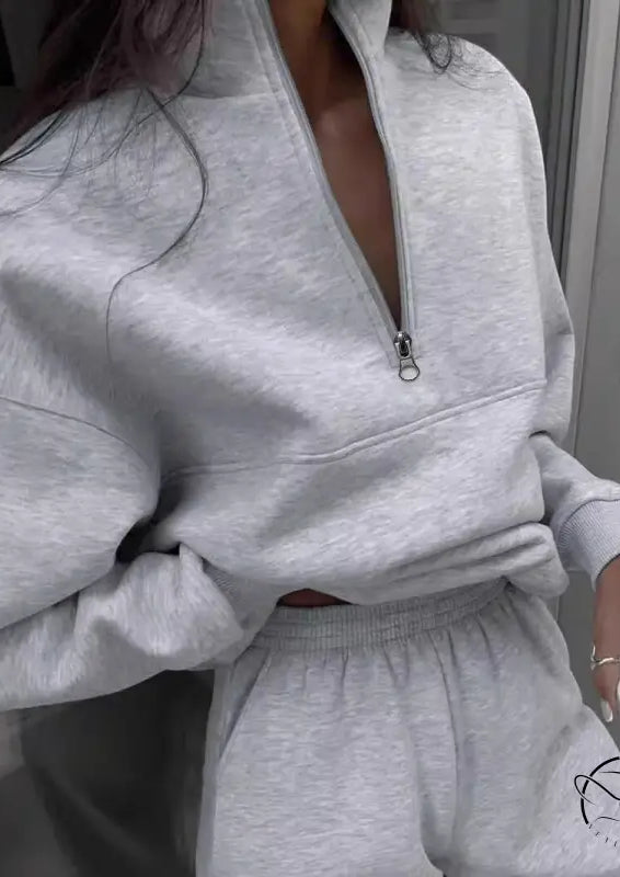 Grey langry fashion zip-up sweatshirt with oversized sleeves, relaxed fit