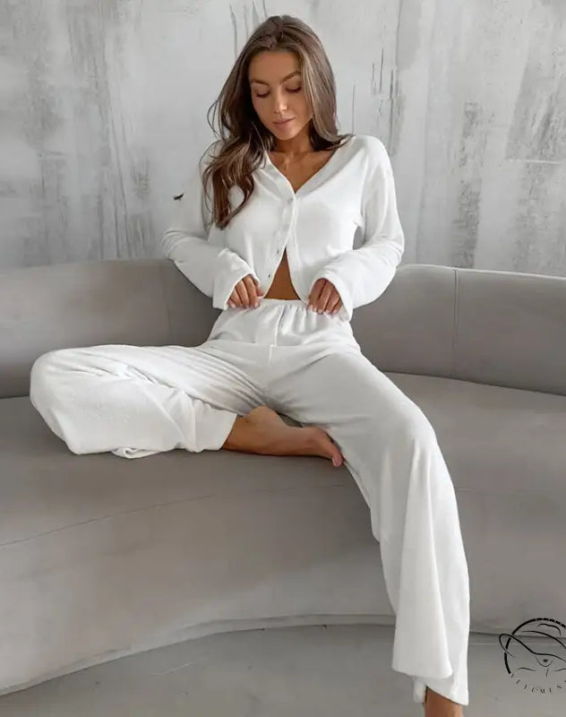 White knitted loose comfort pajamas set in two-piece loungewear
