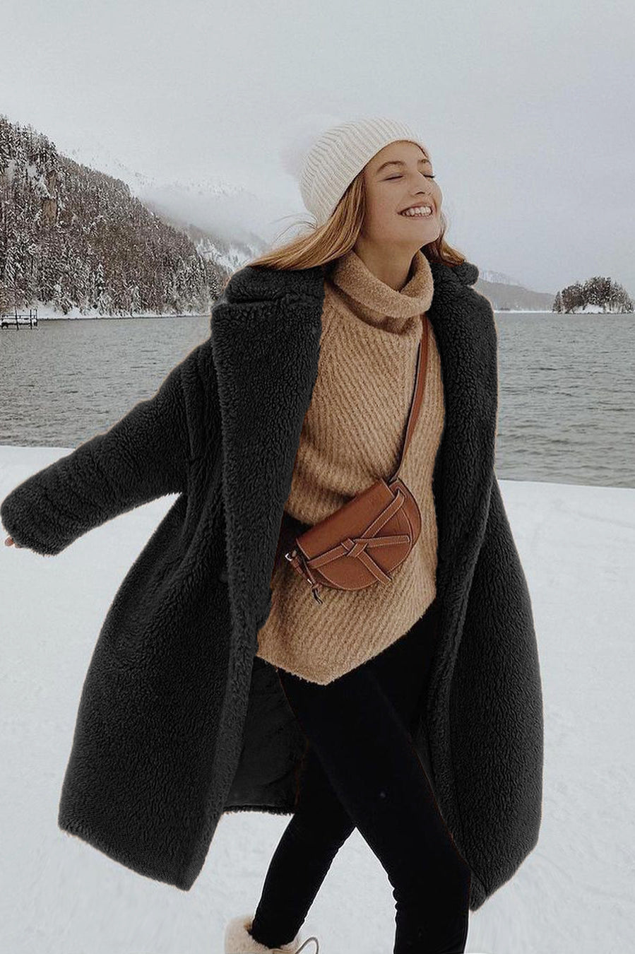 Brown leather crossbody bag with bow detail in Langry fashion ملابس