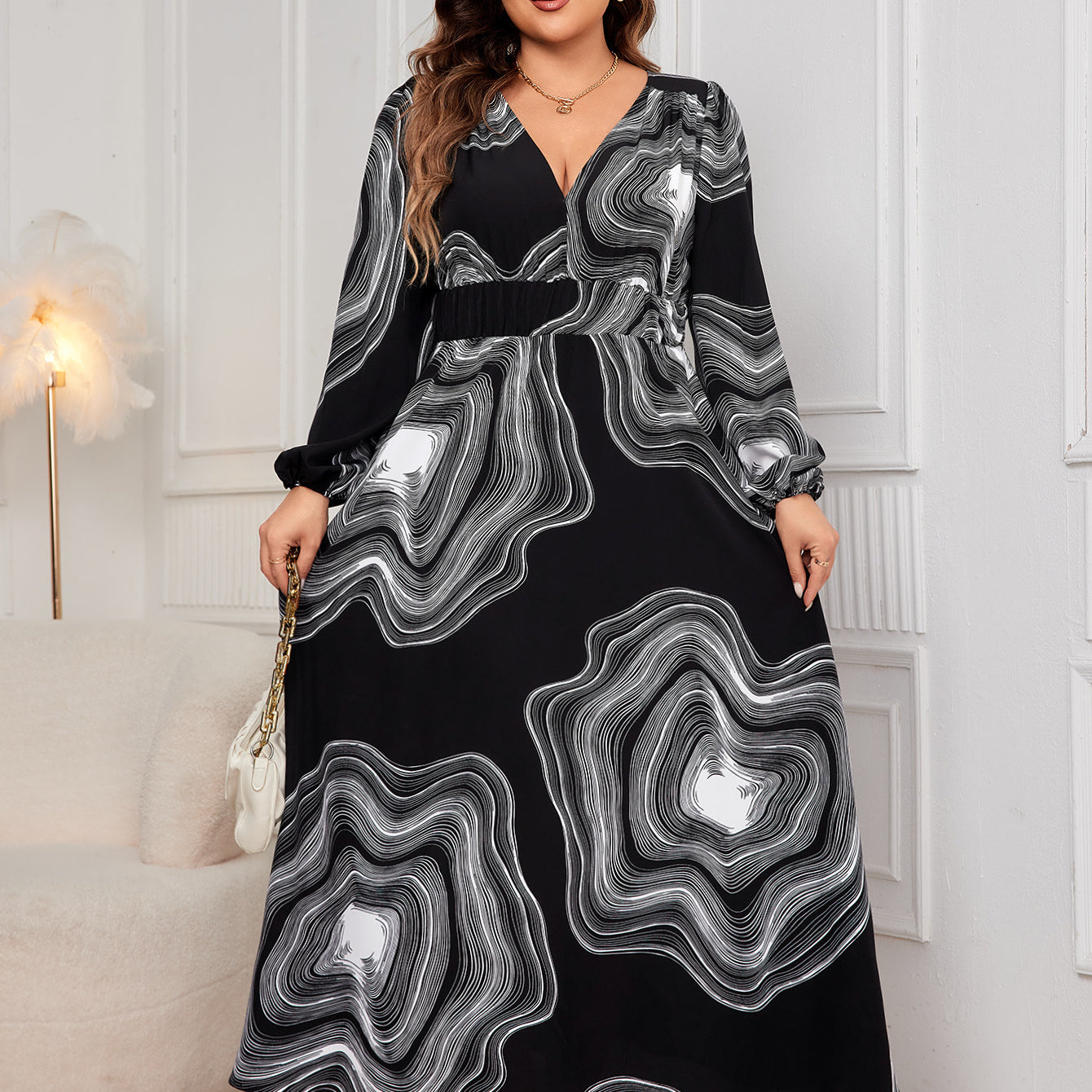 Elegant black and white patterned maxi dress for langry fashion, perfect ملابس choice