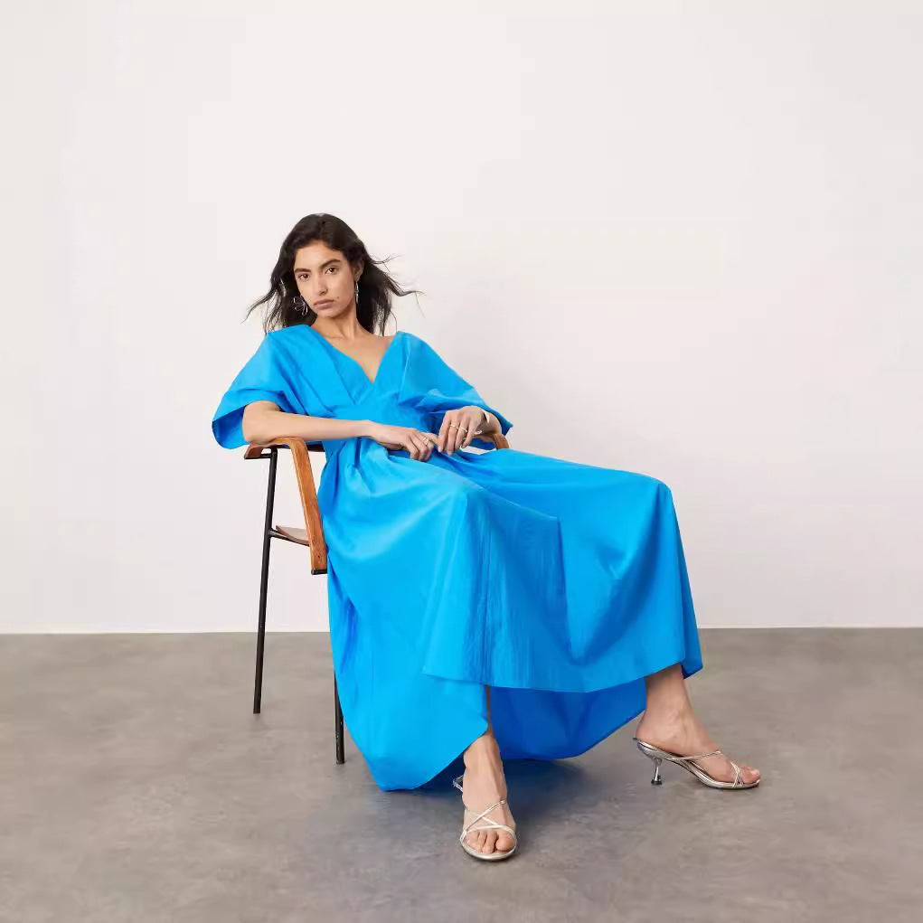 Elegant langry blue satin V-neck maxi dress with bell sleeves