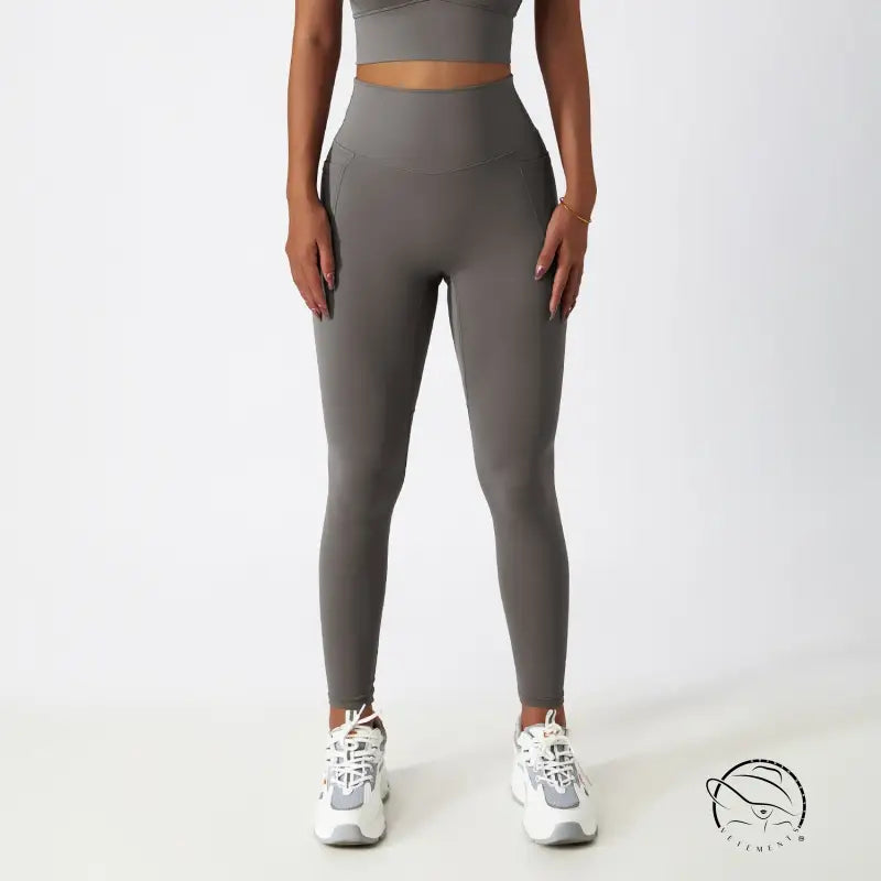 High-waisted grey yoga pants with white sneakers, breathable Langry fashion