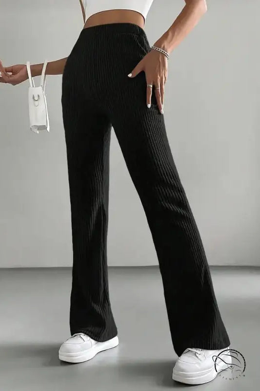 Black ribbed flare-leg casual knitted match pants by Langry