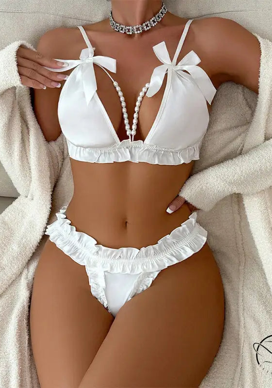 White bow pearl accessories two-piece lingerie set with pearl detail