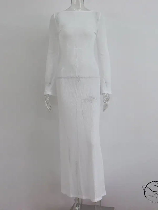 ELEGANT BEACH DRESS-VETEMENTS