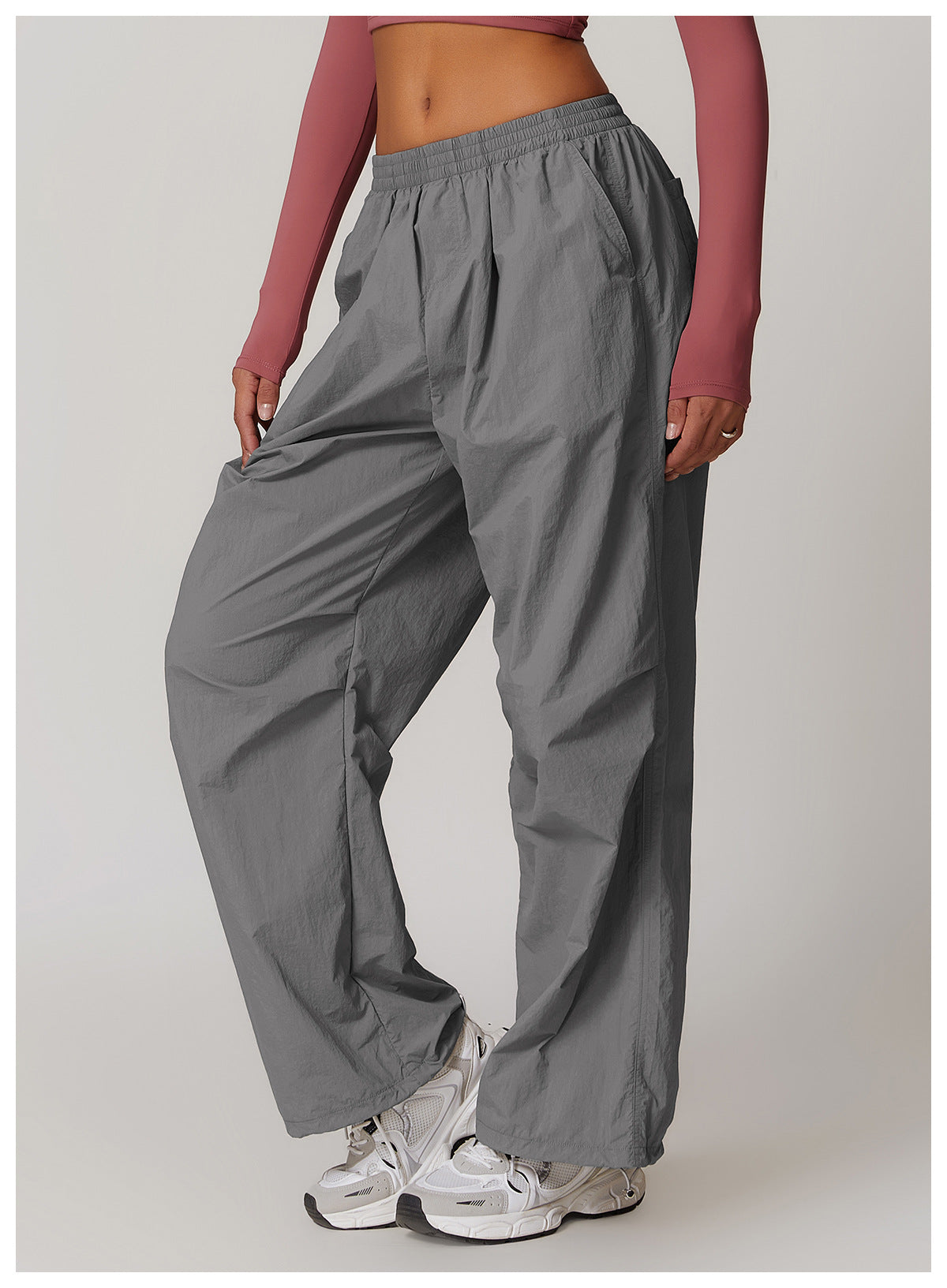 Gray baggy elastic-waist Casual Sports Pants, perfect for fashion and fitness activities